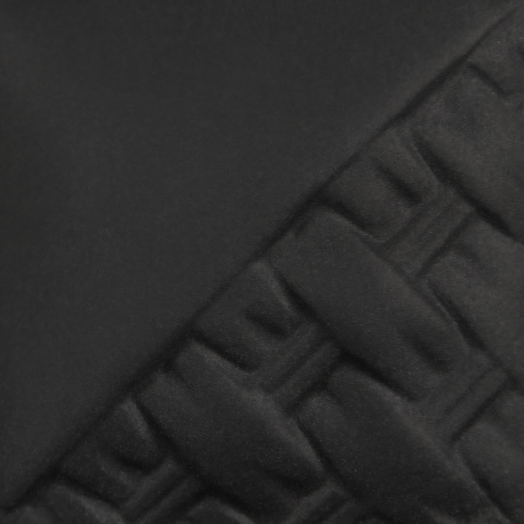 Mayco - Cone 5/6 - EG-005 Black Engobe
